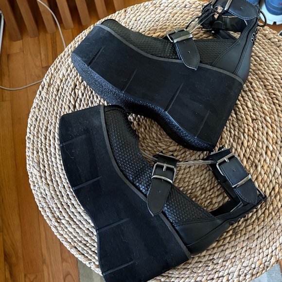 Demonia Kera 12 Double Strap Mary Jane Platform 7/7.5 - Picture 10 of 16